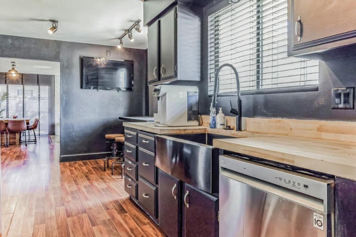 הוילה סנט ג'ורג' St George Family Getaway With Fire Pit, Ping Pong And Pet-Friendly Amenities מראה חיצוני תמונה